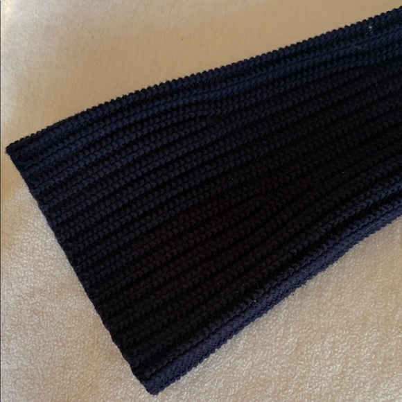 Free People Black Ribbed Knit V-Neck Tank - Picture 5 of 5